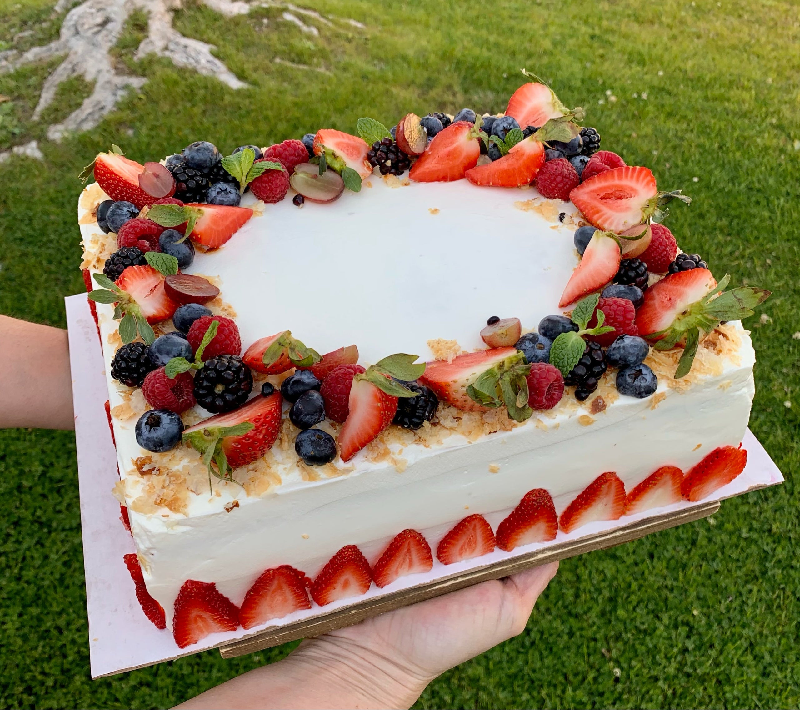 7+ 1000 Hojas Cake